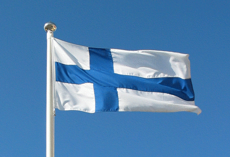 Suomen_lippu_valokuva